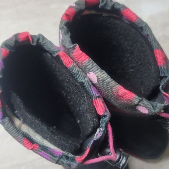 #256 Kamik Kids Boots Pink Black sz 8 - Picture 4 of 6